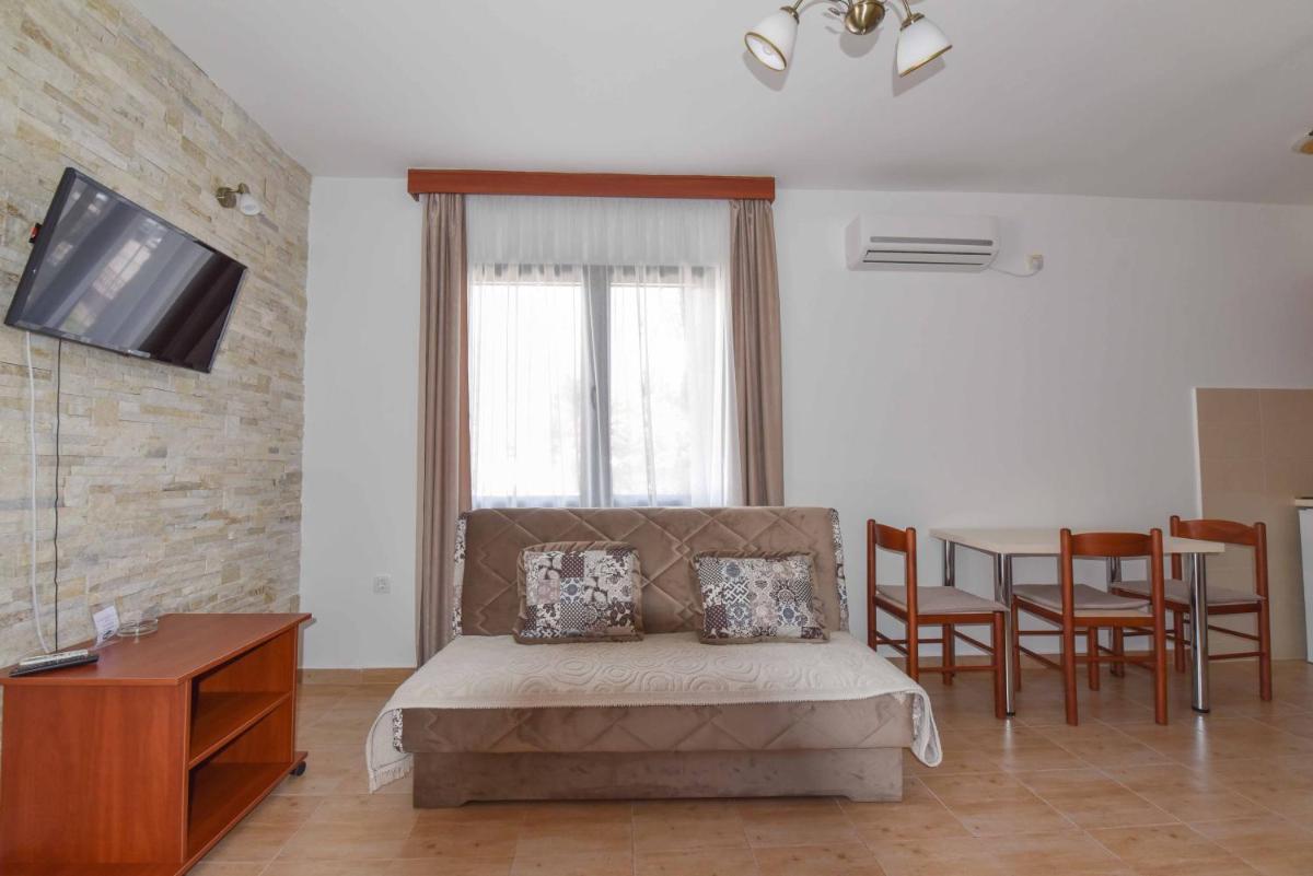 Image 5 of Studio Apartments 6 Palmi