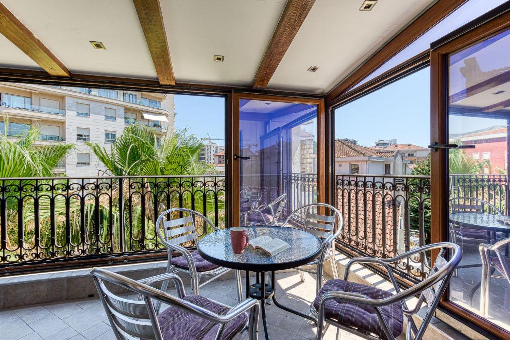 Image of Sunny City Centre Suite