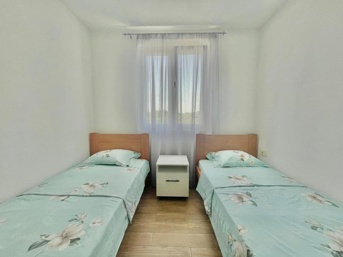 Image 6 of Talia Apartments