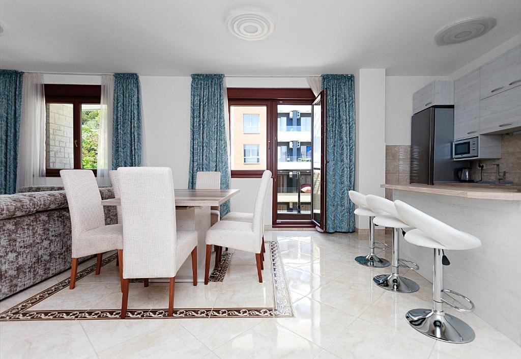 Image of Three bedroom spacious apartment Anatolia
