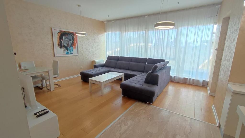 Image of Vista Luna Apartment 2 Bedrooms
