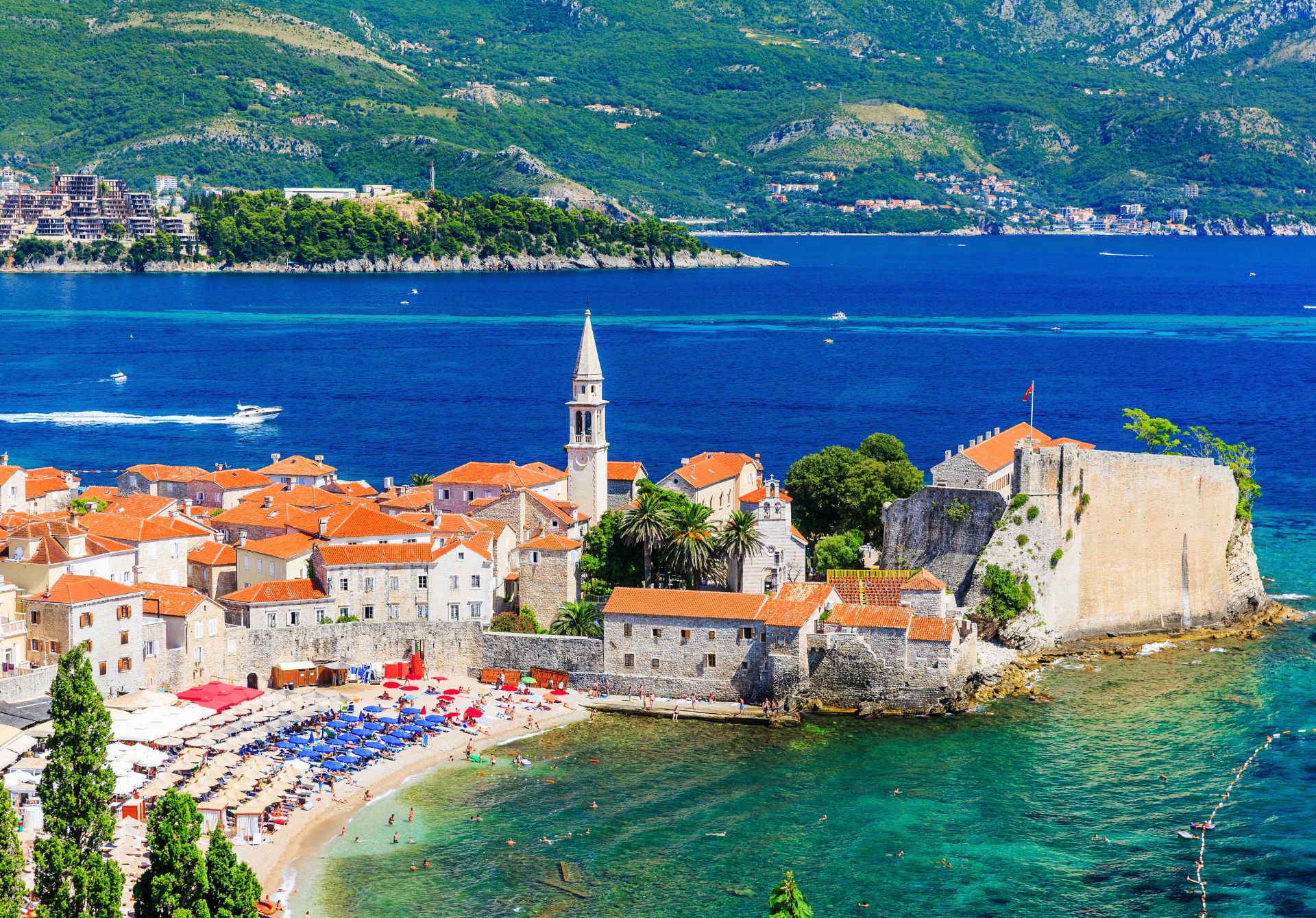 10 Luxury Hotels in Budva